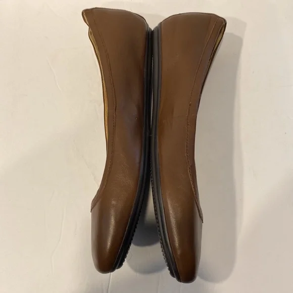 Naturalizer Women’s Brittany Coffee Bean Ballet Flat - Picture 6 of 7